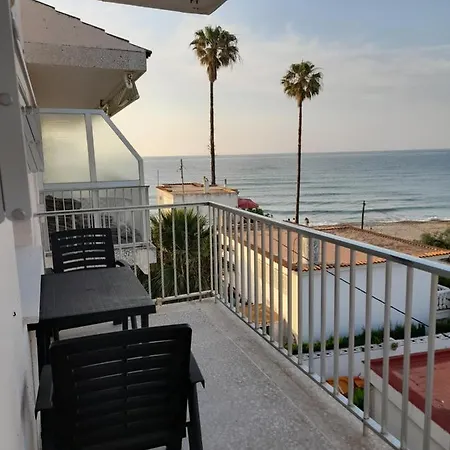 A Vora Mar Apartment *